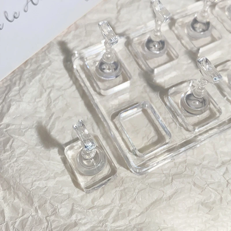 1 Set Non-Magnetic Nail Display Acrylic Nail Display Stand Tips Holder Nail Practice Stand Fingernail DIY Manicure Stand Tools