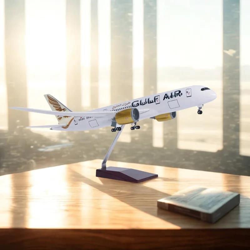 

47CM Aircraft Plane B787 Gulf Air Airline Diecast Airplanes Kids Toys W Light and Wheel for Collection Display Gift