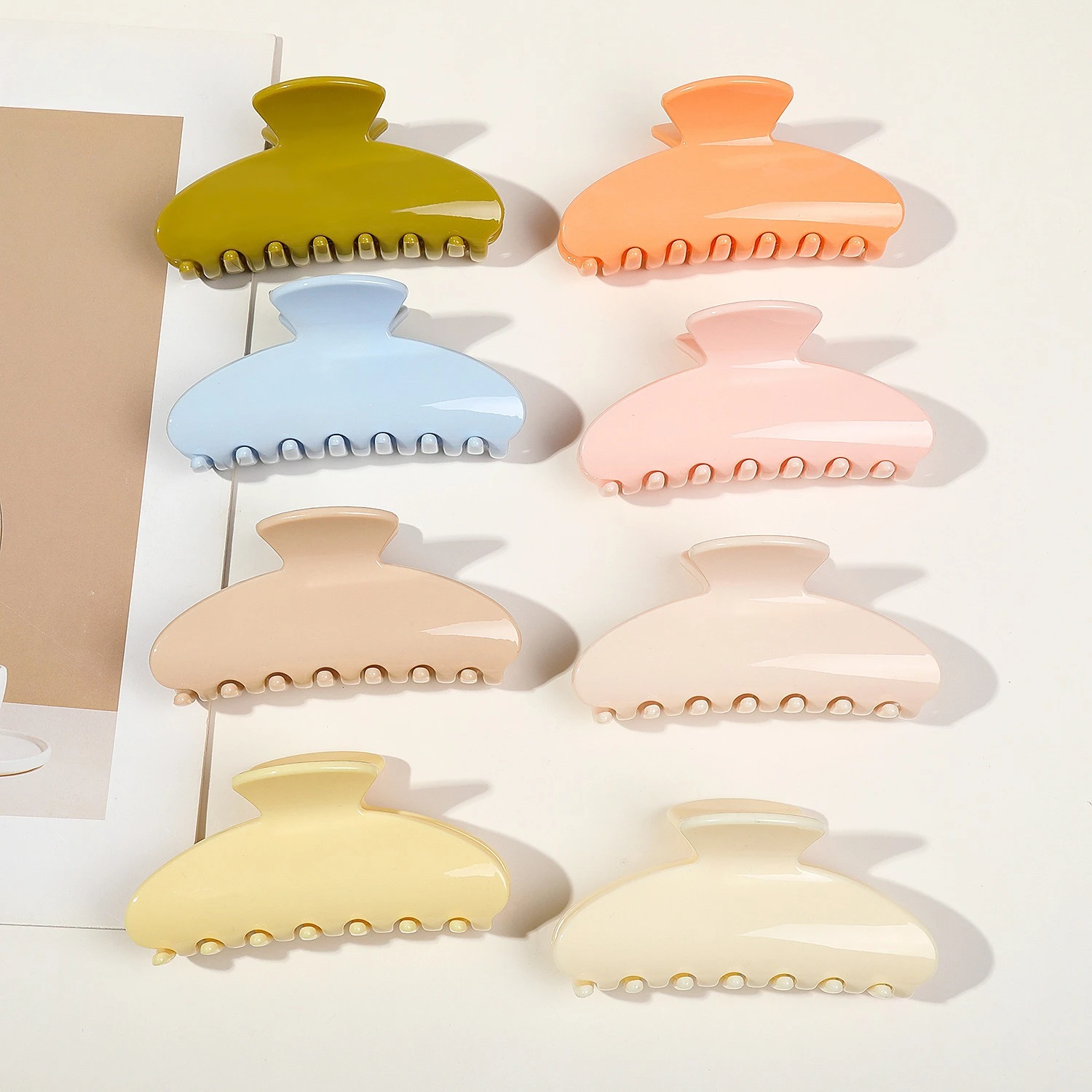 

PC Hair Clip with Premium Spray Finish - Large Grab Clip Back-of-Head Bun Shark Clip for Women's Hair Accessories