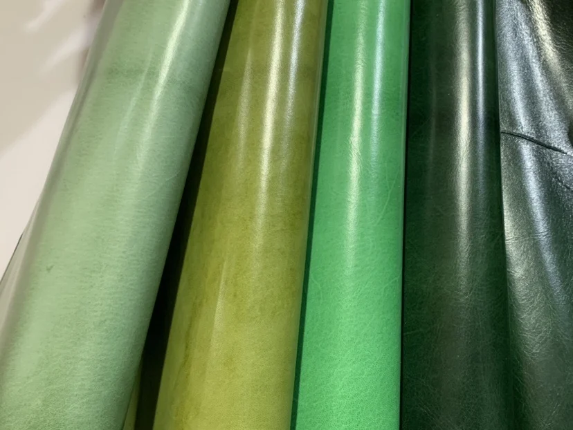 Little Lamb Leather, Mexico Color Oil Wax, Thickness 0.6-0.8mm, 2-3ft/sheet