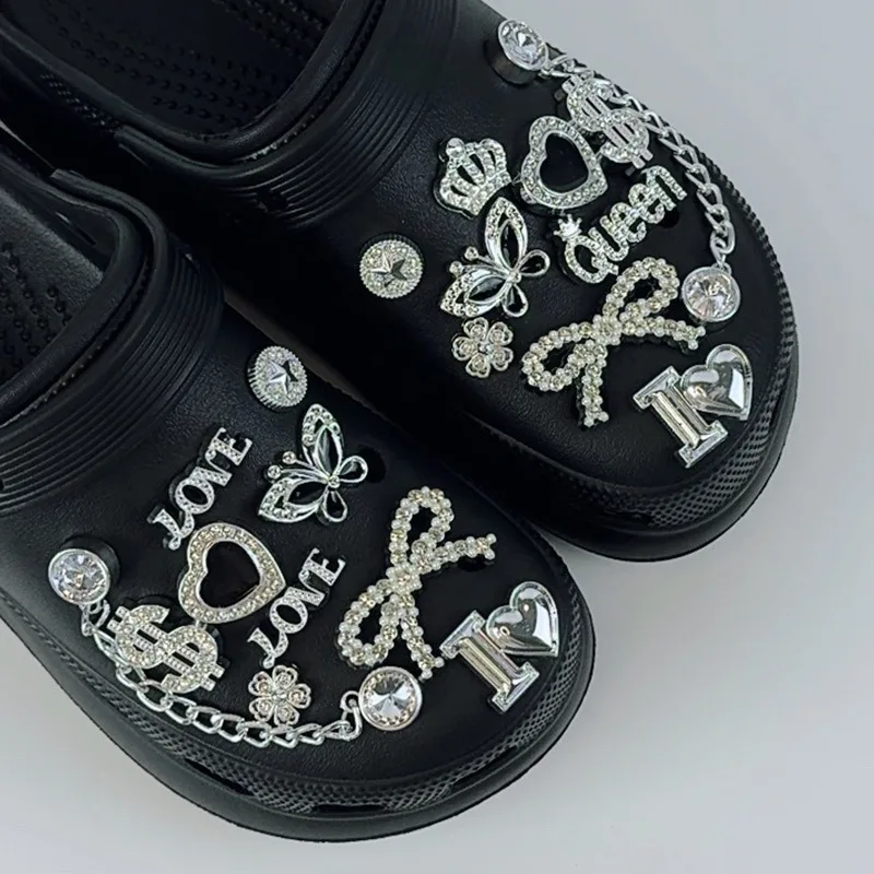 

Набор из 20 летних роскошных украшений для обуви: аксессуары для сабо, серебряные стразы, буквы, банты, цепочки, декор для обуви своими руками, пряжки