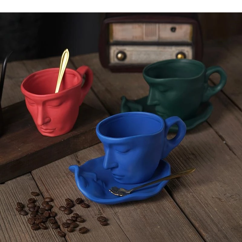 

Матовая керамическая кружка с человеческим лицом, кофейные чашки с блюдцами и ложками, набор чашек и блюдца ручной работы, чай с молоком, вода для питья
