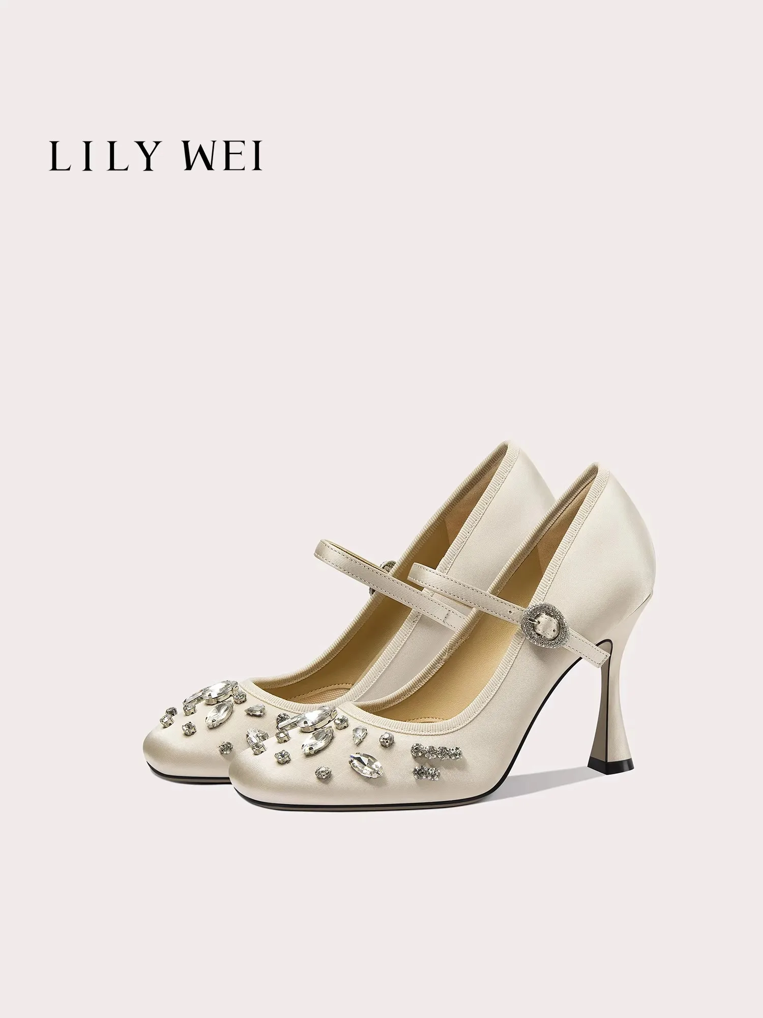 

Туфли-лодочки на шпильке, новые, весенние, с квадратным носком, из атласа, со стразами, на тонком каблуке, для банкетов, большие и маленькие размеры, женские, с кристаллами