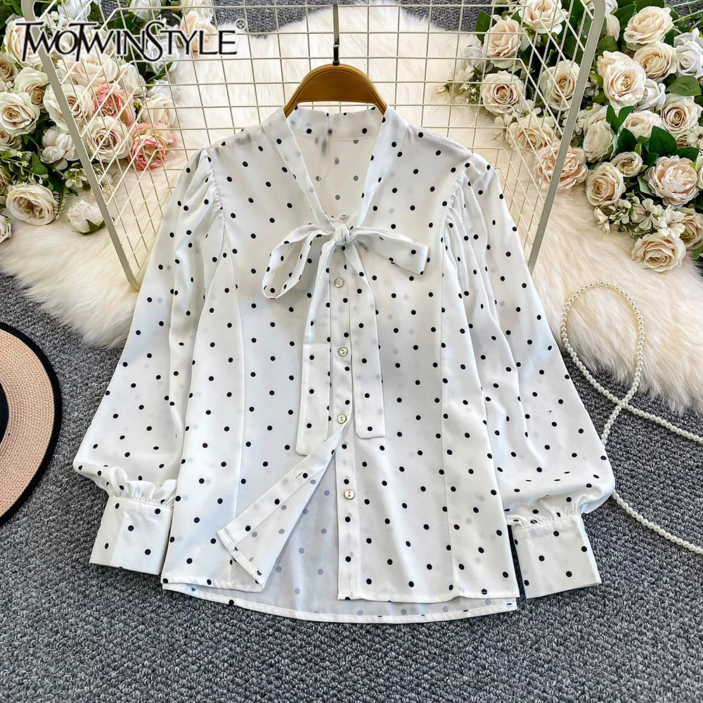 

TWOTWINSTYLE French Style Printing Loose Blouses For Women Round Neck Long Sleeve Spliced Bowknot Sweet Shirts Female KJA557030