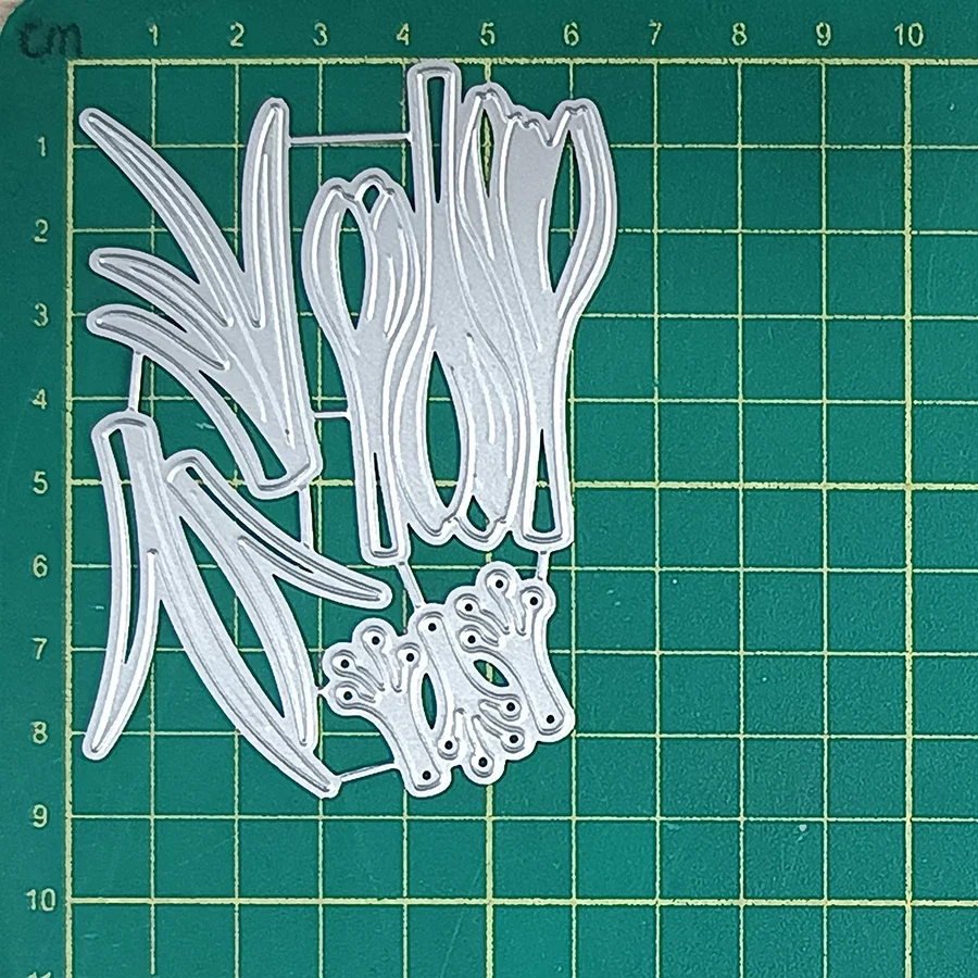 Blooms Crocus Metal Cutting Dies Scrapbooking Embossing Folder Suit for Sizzix Fustella Big Shot Cutting Machine Cuts Christmas view 2