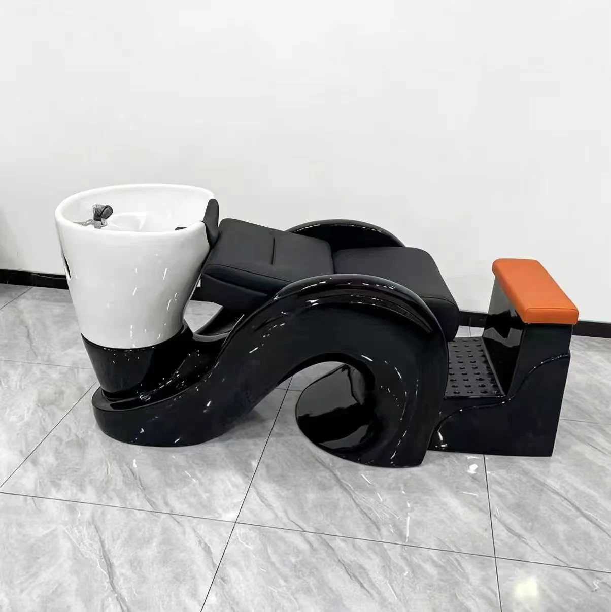 &c Durable Modern Internet Celebrity Trendy Hair Washing Bed Massage Semi Lying Flushing Bed Hair Salon Special Ceramic Basin