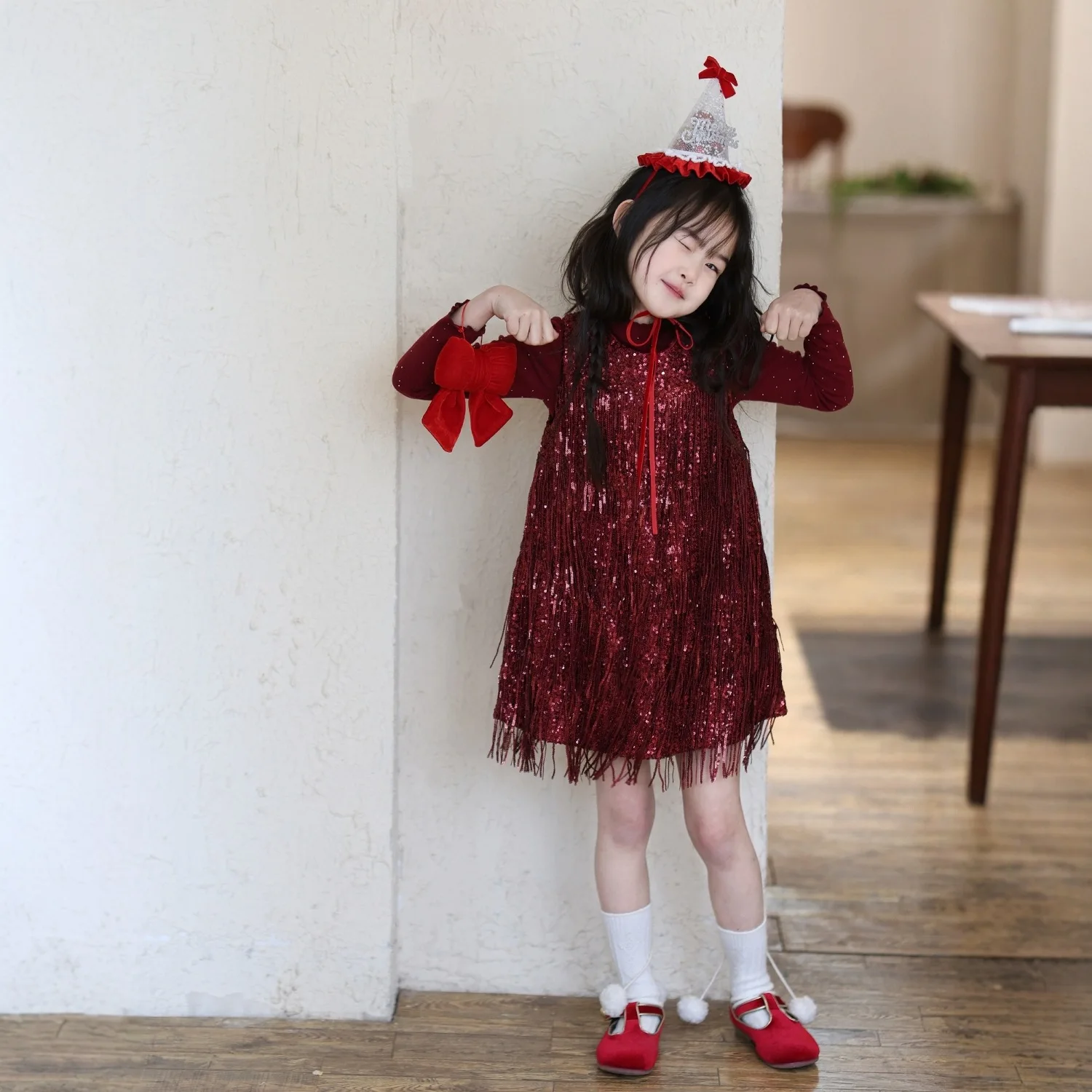 Girls Red Sparkling Sequined Fringed Vest Dress 2026 Winter Girls Velvet Princess Dress Performance Dress