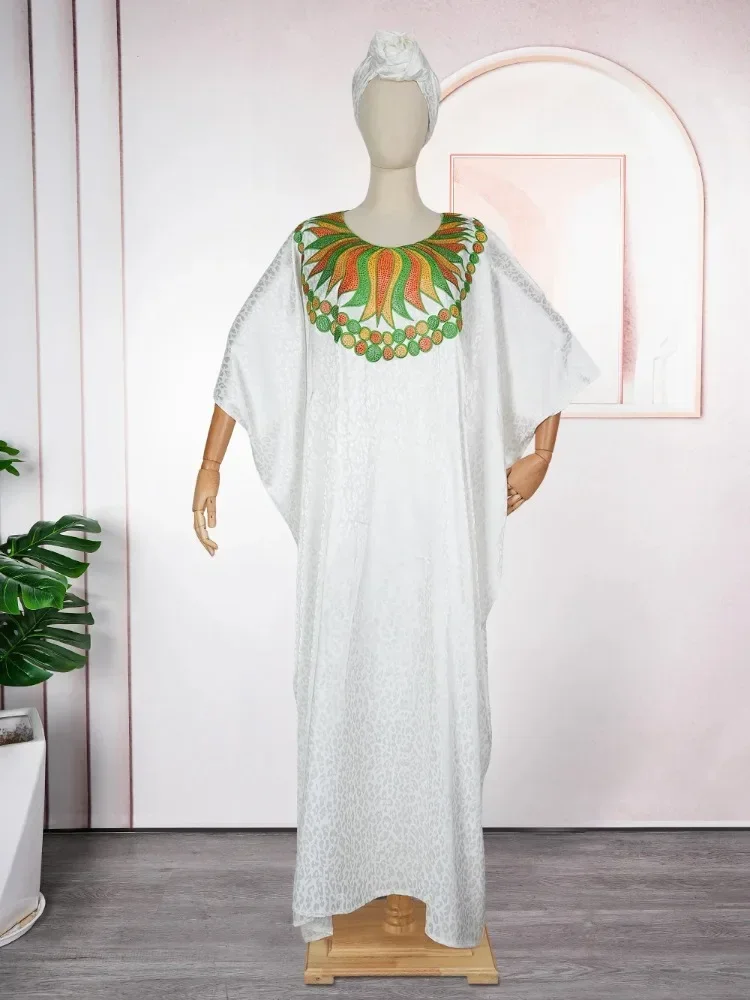 فساتين الصيف الأفريقية للنساء أنيقة بيضاء قفطان بوبو الكنيسة الملابس حجم كبير Musilm Djellaba أفريقيا ملابس يومية 2025