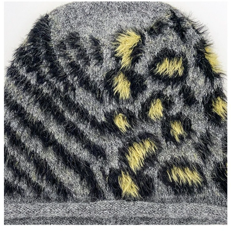Amerikanische personalisierte Pullover-Mütze mit Leopardenmuster und Plüschfutter für Herren und Damen, Winter Retro warme Ohrenschützer, Skull-Beanie-Mützen – Detail 5