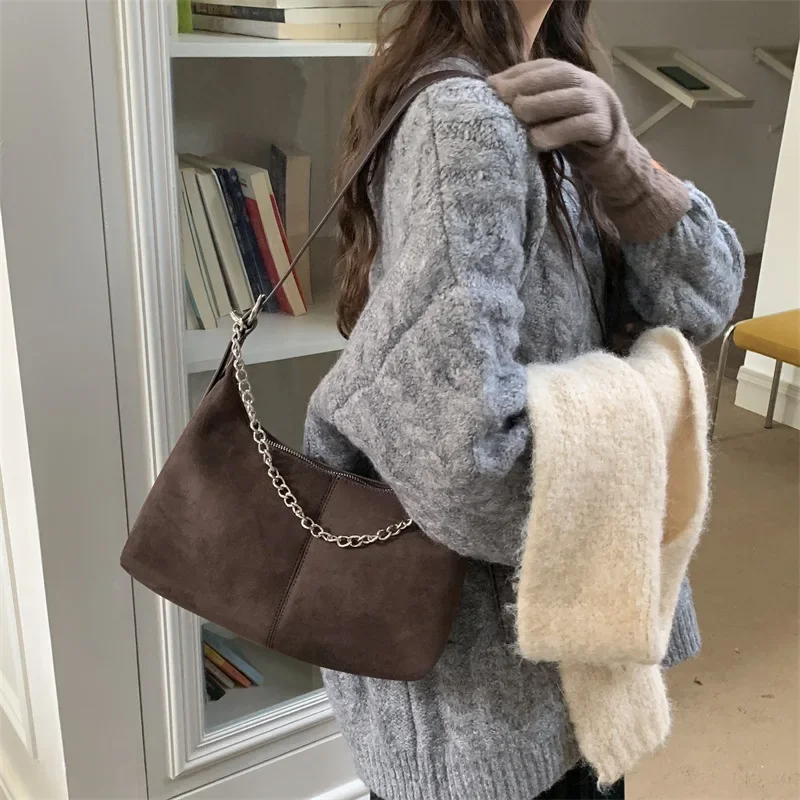 Chain Suede Shoulder Bag 2025 Commuter Simple Diagonal Straddle Bag  Winter Armpit Designer Luxury Bag