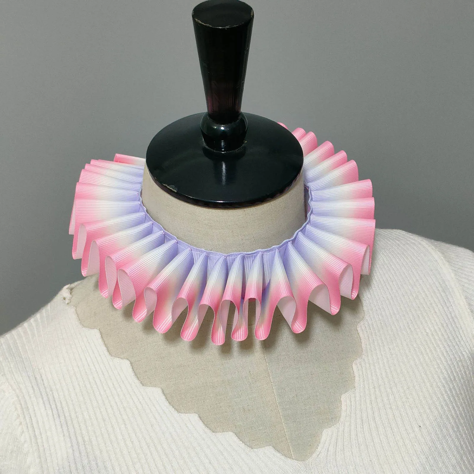 Vrouwen Victoriaanse Renaissance Gegolfde Nephalskraag Organza Clown Cosplay Choker Halloween Feest Kostuum Fotografie Prop