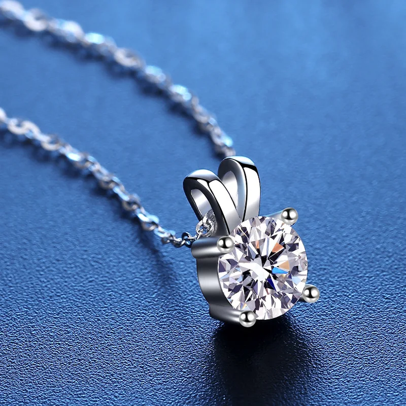 1 Carat Mozambique Diamond Rabbit Necklace Pendant Wedding Simulation Platinum Plated Locking Chain