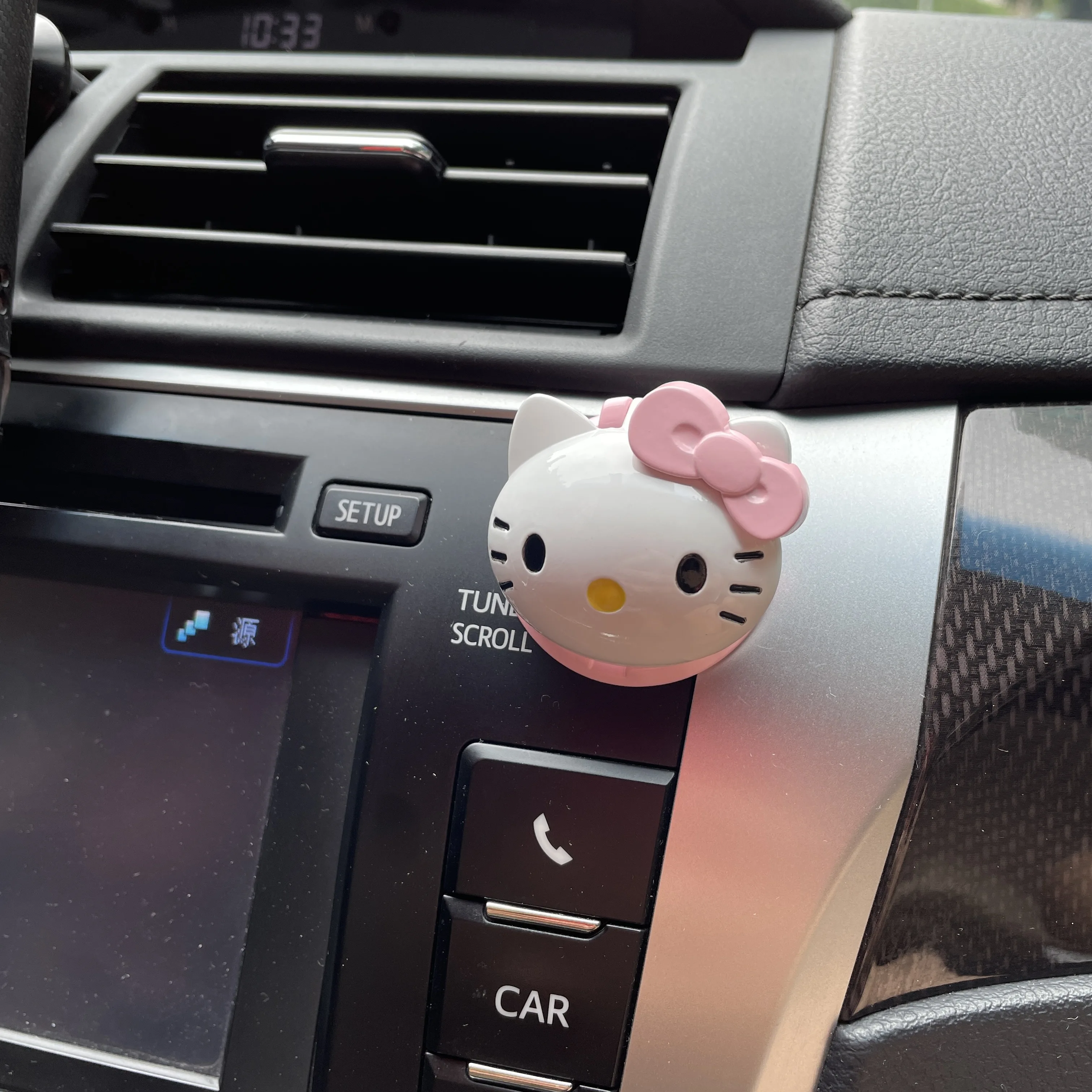 TAKARA TOMY-Juste de protection en métal pour voiture Hello Kitty, autocollants décoratifs, anneau de bouton de démarrage, appareil de ville