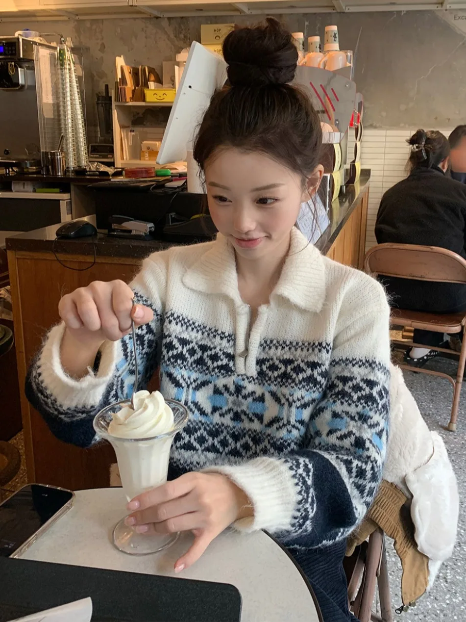 

Korean Sle High Collar Knitted Sweater Women's Lazy High-End f Zip Design Unique Versatile Knitwear Trendy Top