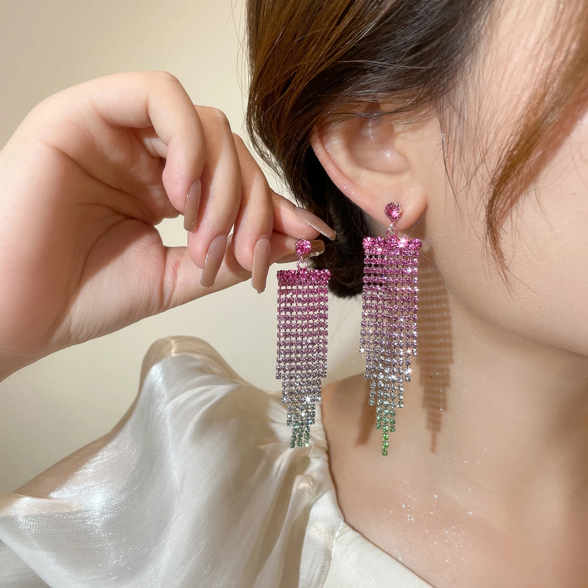 Rhinestone Earrings Dangling for Women Chandelier Statement Tassel Earrings Girls Silver Sparkly Drop Cubic Crystal Earrings
