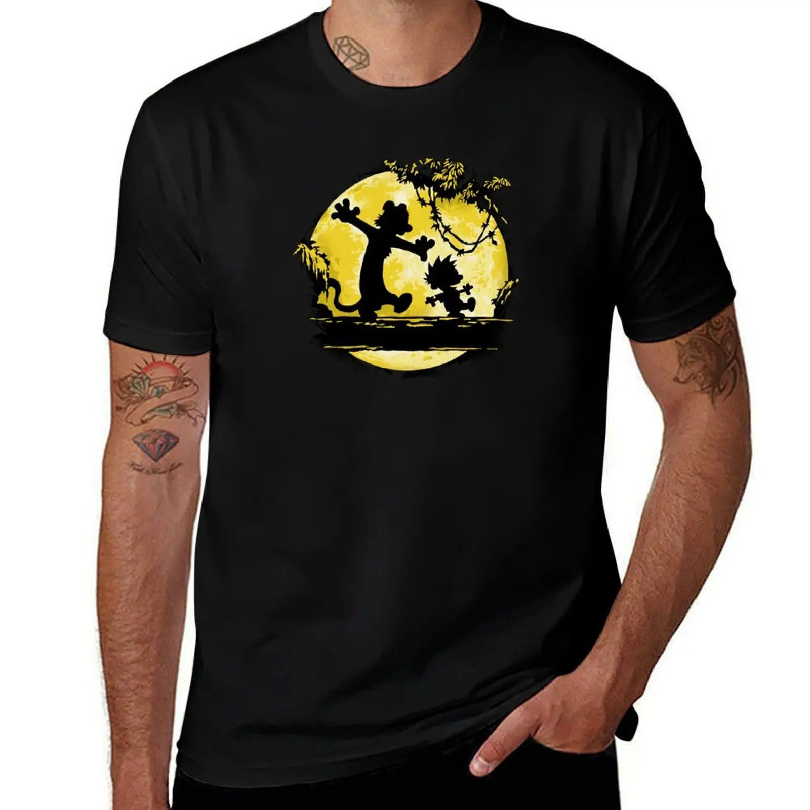 

Calvin and Hobbes Moon T-Shirt quick drying anime clothes new gifts and t-shirts mens clothing
