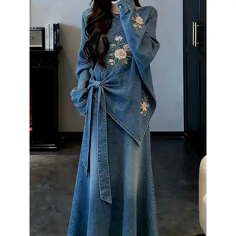 2026 New Denim Style Embroidered Top Skirt Two-Piece Set Women's Spring Large Size High-End Wear Suit Tide