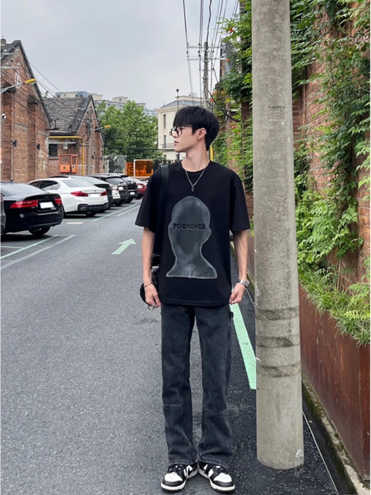 

Мужские летние тонкие джинсы Slim Straight из черного денима, модные, брендовые, в стиле кэжуал, с низкой посадкой, на молнии, из смесового хлопка