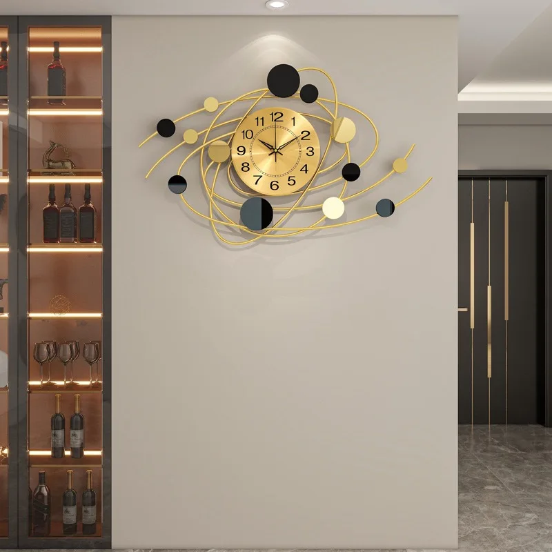 Gold Color Wall Clock Nordic Luxury Living Room Wall Hanging Punching Restaurant Clock Household Decoration Wall Clock
