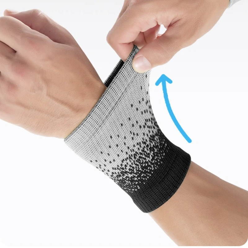 1PC Sports Bracer Wrist Anti-Sprain Fitness Sheath Men's and Women's Tennis Badminton Basketball Sweat Wrist Cover