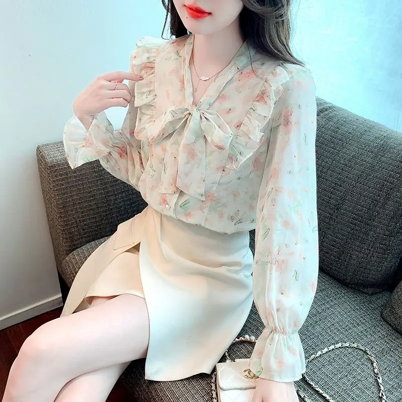 French Light Ripe Floral New Style Unique Design Sense Niche Long Sleeved Shirt Chiffon Top for Women