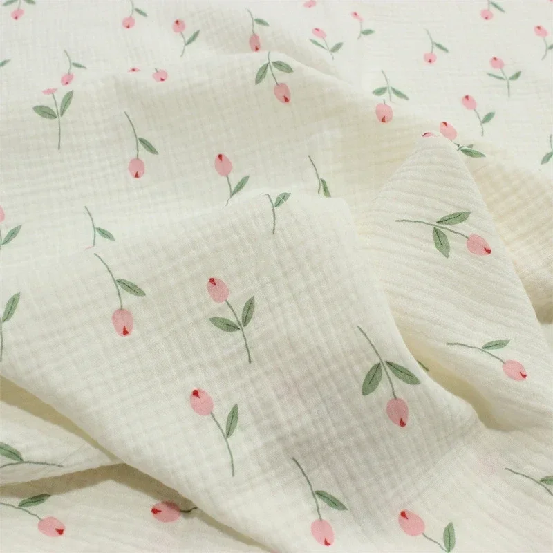 135x50cm Double-Layer Cotton Gauze Crepe Floral Sewing Cloth, for Baby Clothing Home Wear Bedding Shell Fabric