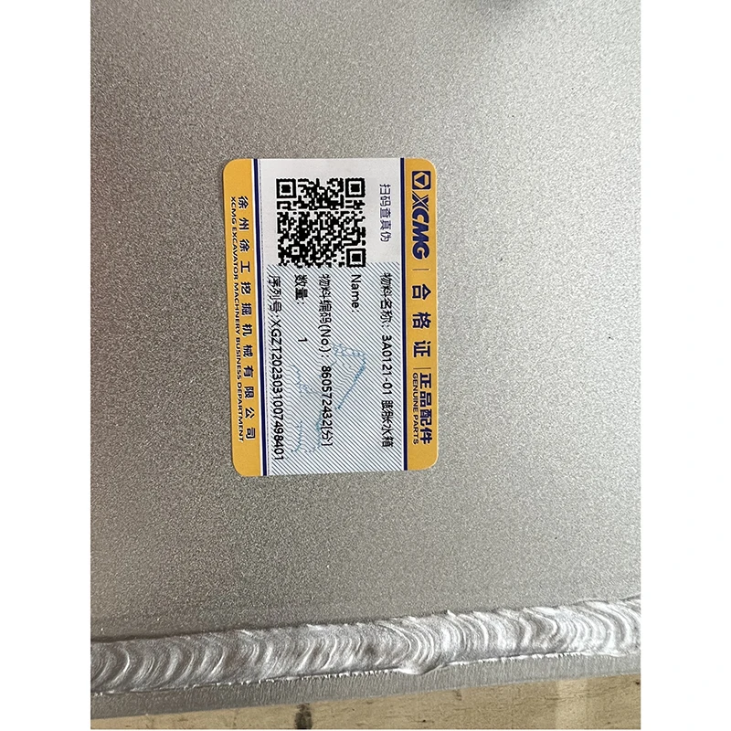 Marchio cinese 860572432    Il tappo dell'olio del serbatoio del serbatoio del serbatoio increspatto del serbatoio di sovratensione del carburante in alluminio dei ricambi auto del motore può nuove condizioni