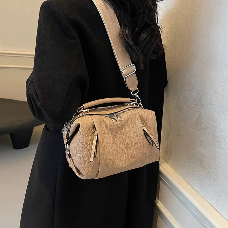 

High End Soft PU Leather Messenger Bags 2025 Women's Autumn Classic Fashion Solid Color Zippers Shoulder Bag Chic Crossbody Bags
