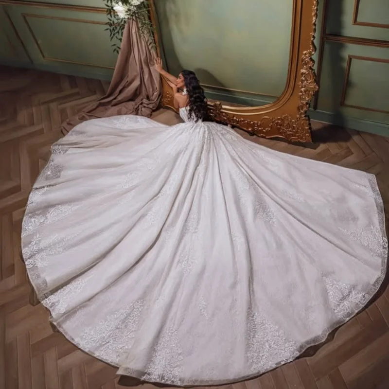 Customized Shiny ivory white Ball Gown Royal Wedding Dresses Sweetheart sequin applique backless Made Robe De