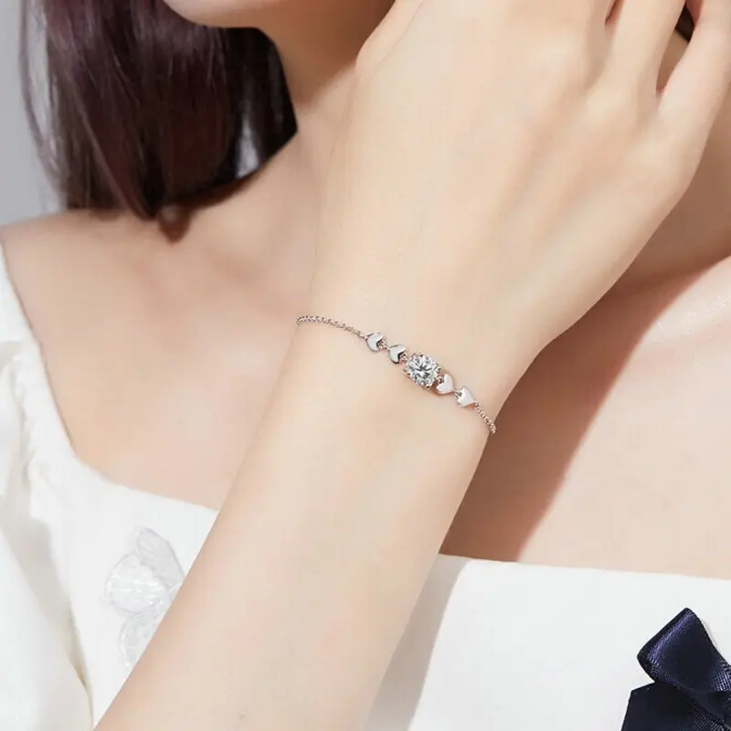 Women PT950 Platinum Bull Head Heart To Heart Bracelet, 1 Carat Moissanite Fashion Bracelet With Bull Head & Heart Design