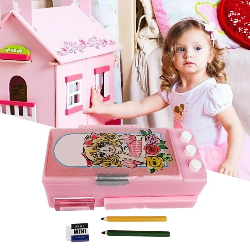 Accessori per la casa delle bambole in miniatura Simulazione Casa delle bambole Scatola per matite Modelli da collezione Decorazioni per la tavola Fai finta di giocare con il giocattolo per le ragazze dei ragazzi