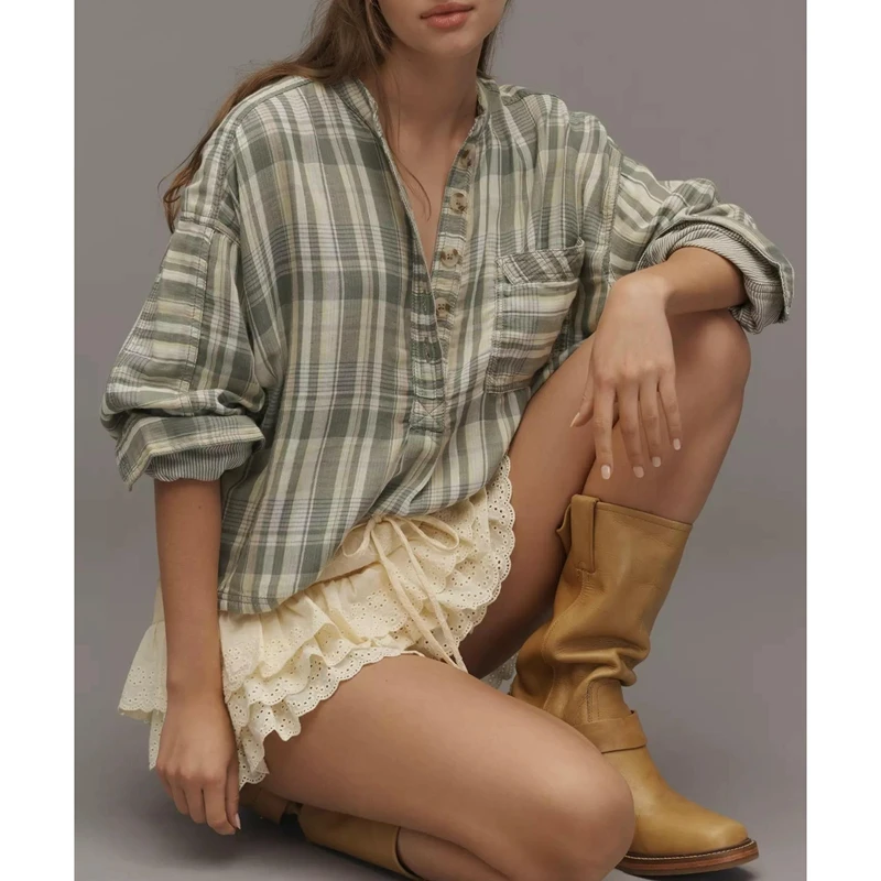 

Combhasaki Women Vintage Y2K Plaid/Striped Print Shirt Top for Women Long Sleeve Half Button Round Neck Loose Pocket Crop Blouse