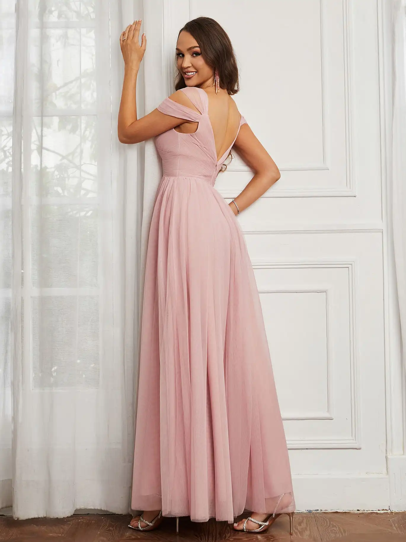 Cap Sleeve Tulle Ruched Bridesmaid Dress for Wedding Floor-Length Bow Pleated SleevelessCocktail Dresses A-line Evening Gowns