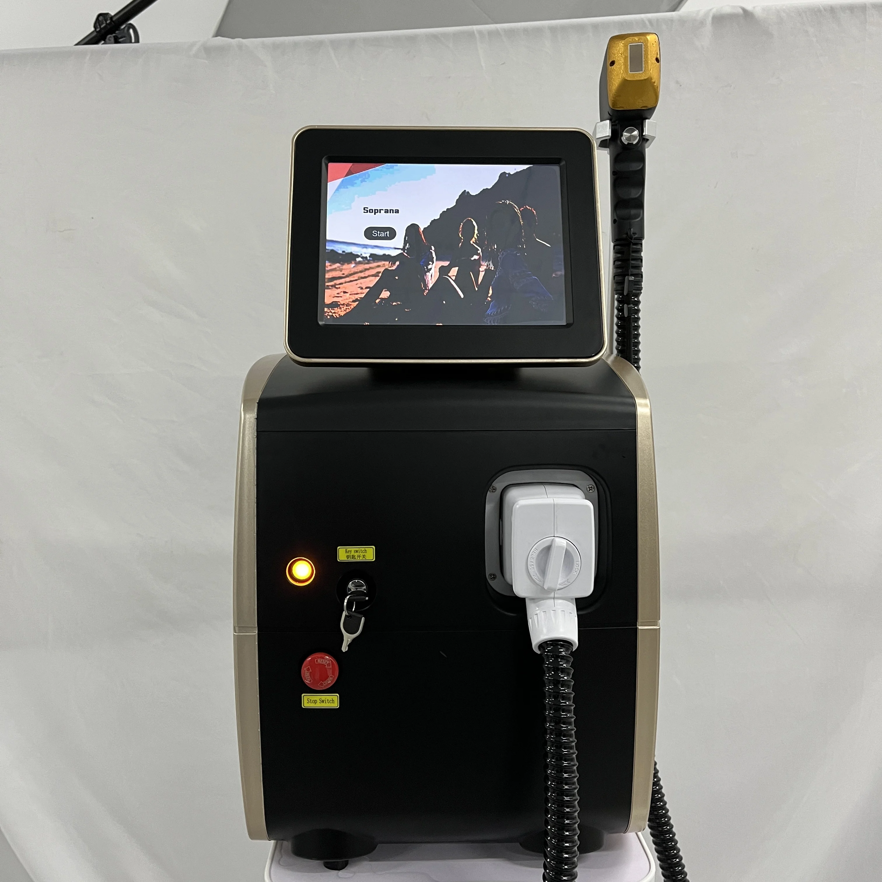 2024 professional Alexandrite Laser 2500W 755nm 808nm 1064nm Diode Laser Epilation Portable Laser Hair Removal machine