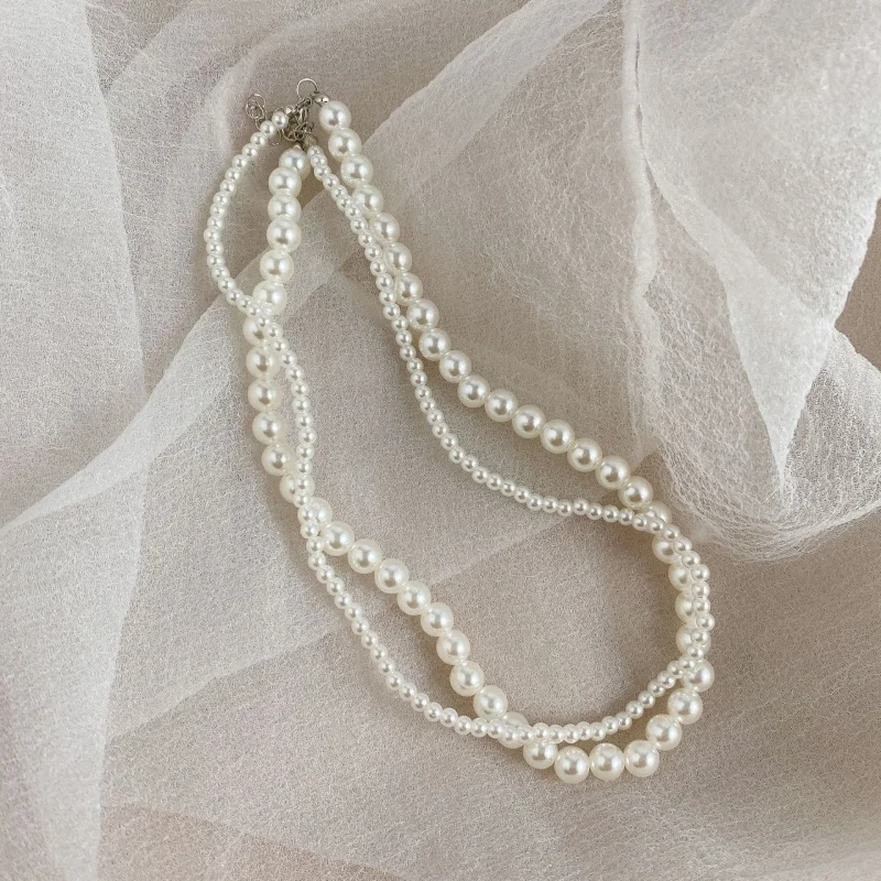 Fashionable French Vintage Pearl Multi-Layer Necklace for Women Elegant Stylish Jewelry Accessory Stackable Necklace