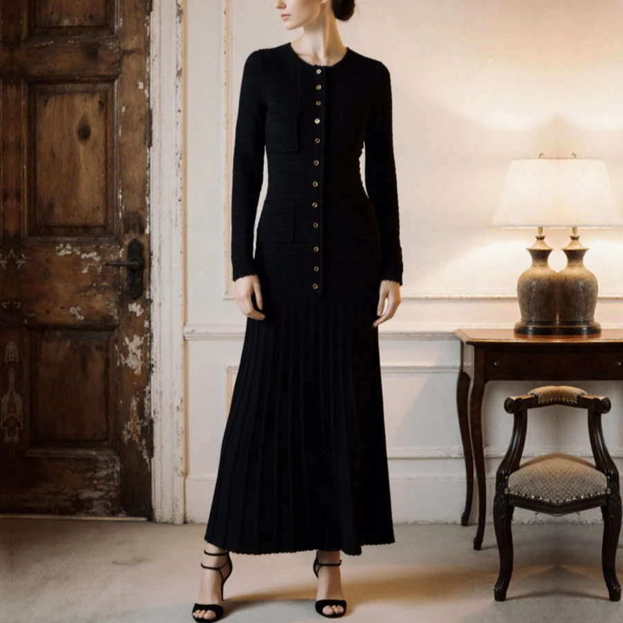 

【Gift Free】2025 Autumn Winter French Luxury Demure Style Black Single-Breasted Knit Elegant Dress Women
