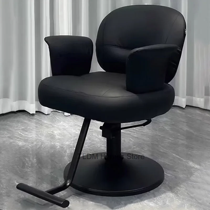 Luxury Black Barber Chair Stylish Cushion Premium Swivel Hairdresser Chair Comfortable Design Silla De Barbero Salon Furniture