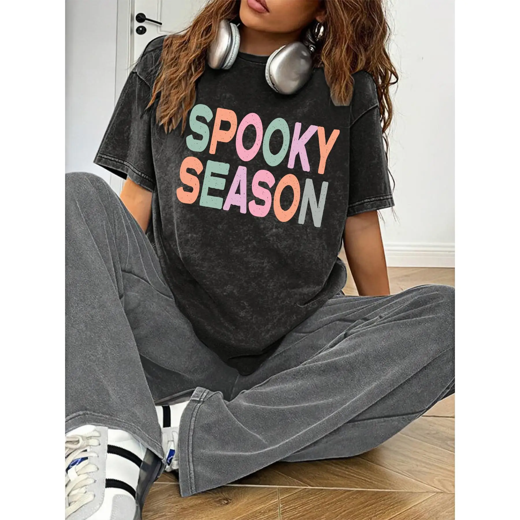 

Vintage Washed Spooky Season T-shirt, Oversized Halloween Graphic Tee, Pastel Colors Loose Tops for Men Women