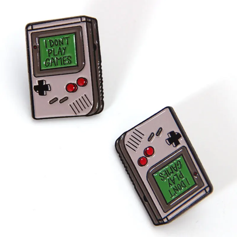 بروش المينا لمشغل اللعبة المثير للاهتمام ، شارة معدنية للملابس ، قبعة وحقيبة ظهر ، هدايا الإكسسوارات ، مجوهرات لحقيبة الظهر ، لا ألعب الألعاب #4