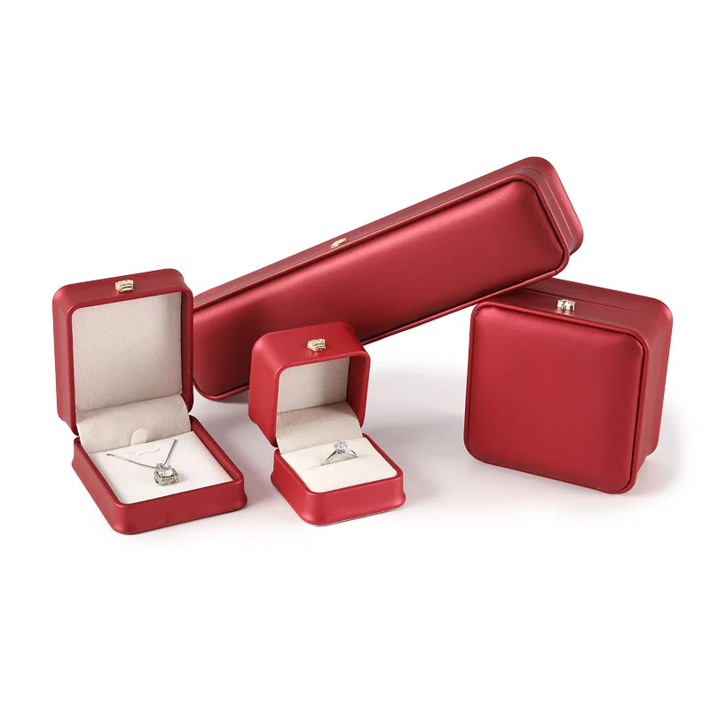 High-end Crown Clasp Jewelry Storage Box Rings Necklaces Pendants Bracelets Storage Display Box Jewelry Gift Packaging Box