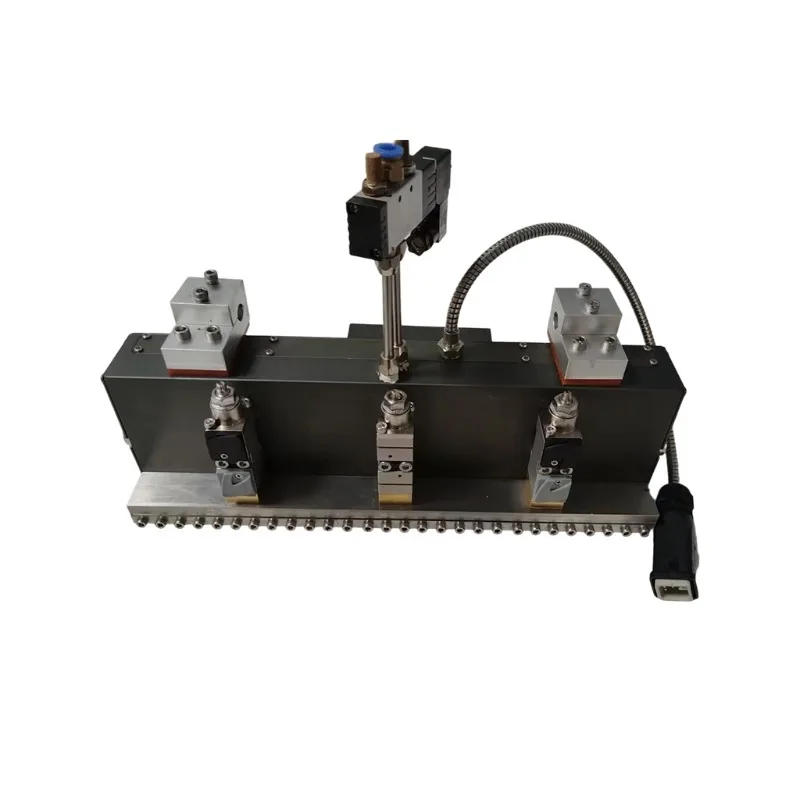 Flat scraper spray gun, industrial high temperature resistant hot melt equipment without overflowing glue