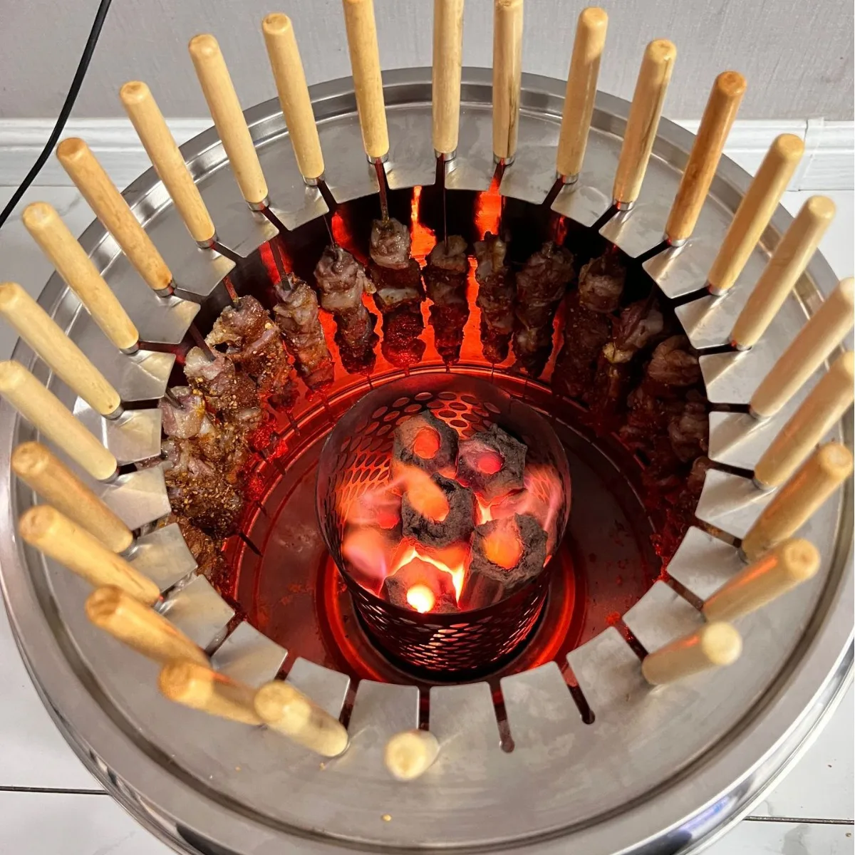 

New smokeless barbecue grill household stew stainless steel hanging stove skewers bucket stove rack mutton outdoor charcoal