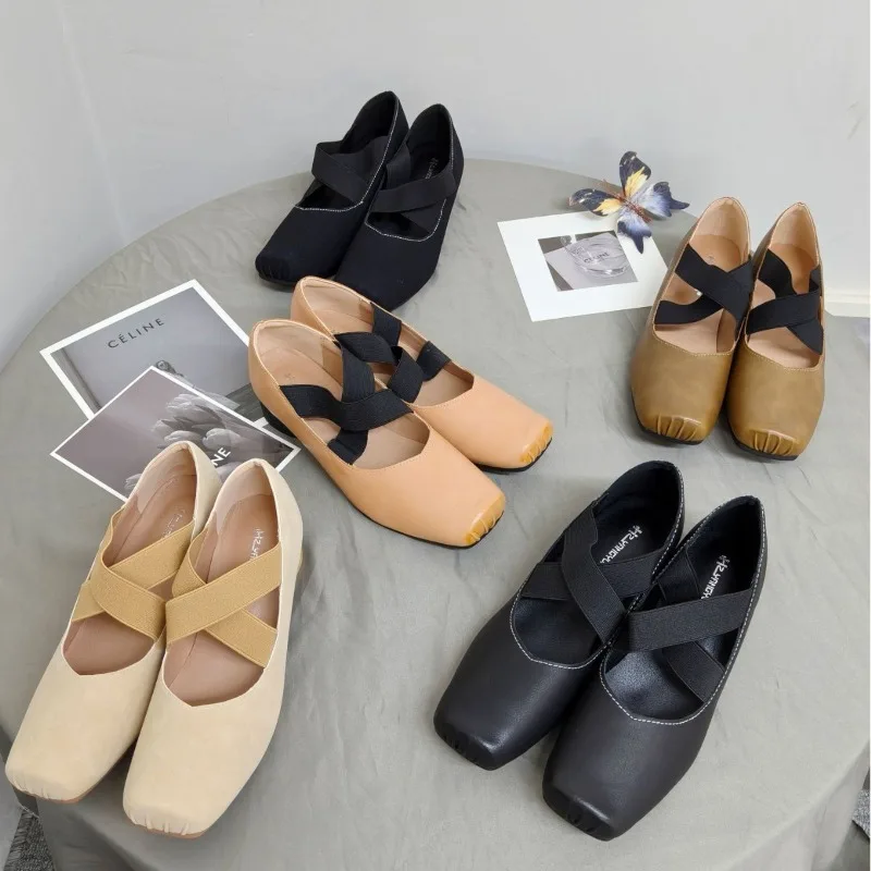 

Girls' new pig nose square head retro cross strap thick heel ballet shoes single shoes for women fashion travel must be simple