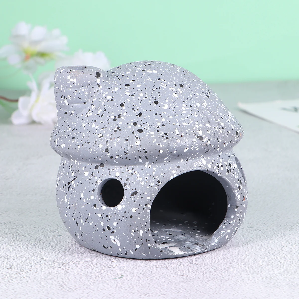 

Ceramic Aquarium Fish Shelter Decoration Mushroom Type Grey Vividly Colored Hideout for Shrimp and Cichlidae Tank Ornament