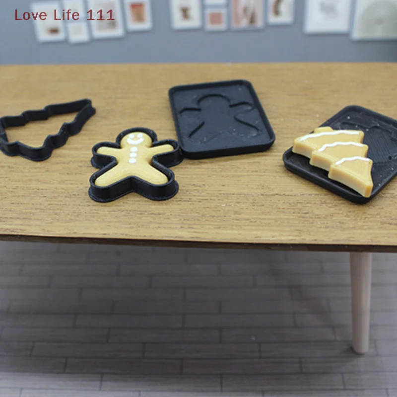 New 3PCS 1/12 Scale Miniature Human Gingerbread Man Christmas Baking Dollhouse Mini Cookie Mold Pretend Kitchen Food Toy