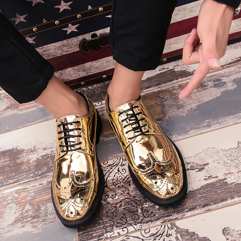

Internet celebrity Xiaolang Gold Chelsea Fashion Versatile Tassel Carving English Blue Fairy Casual Trendy Blok Shoes
