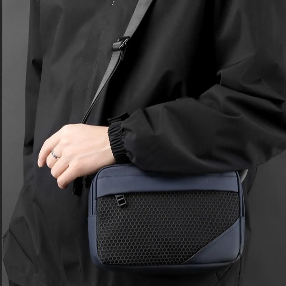 

Простая мужская сумка через плечо на молнии, квадратная спортивная сумка через плечо в корейском стиле, большая вместительная однотонная сумка через плечо Оксфорд, уличная сумка