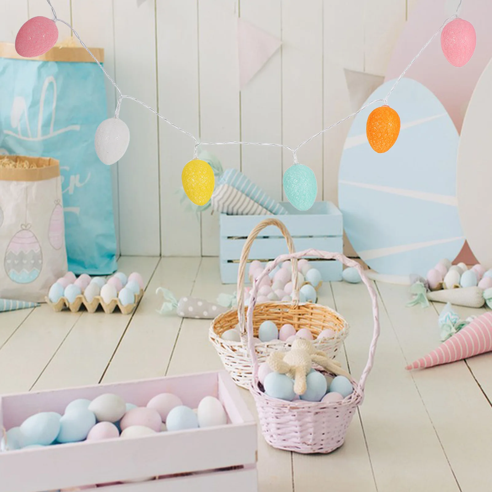 Festive LED Easter Egg String Light Powered Decoration for Parties Outdoor Indoor Windows Trees Centerpiece Displays