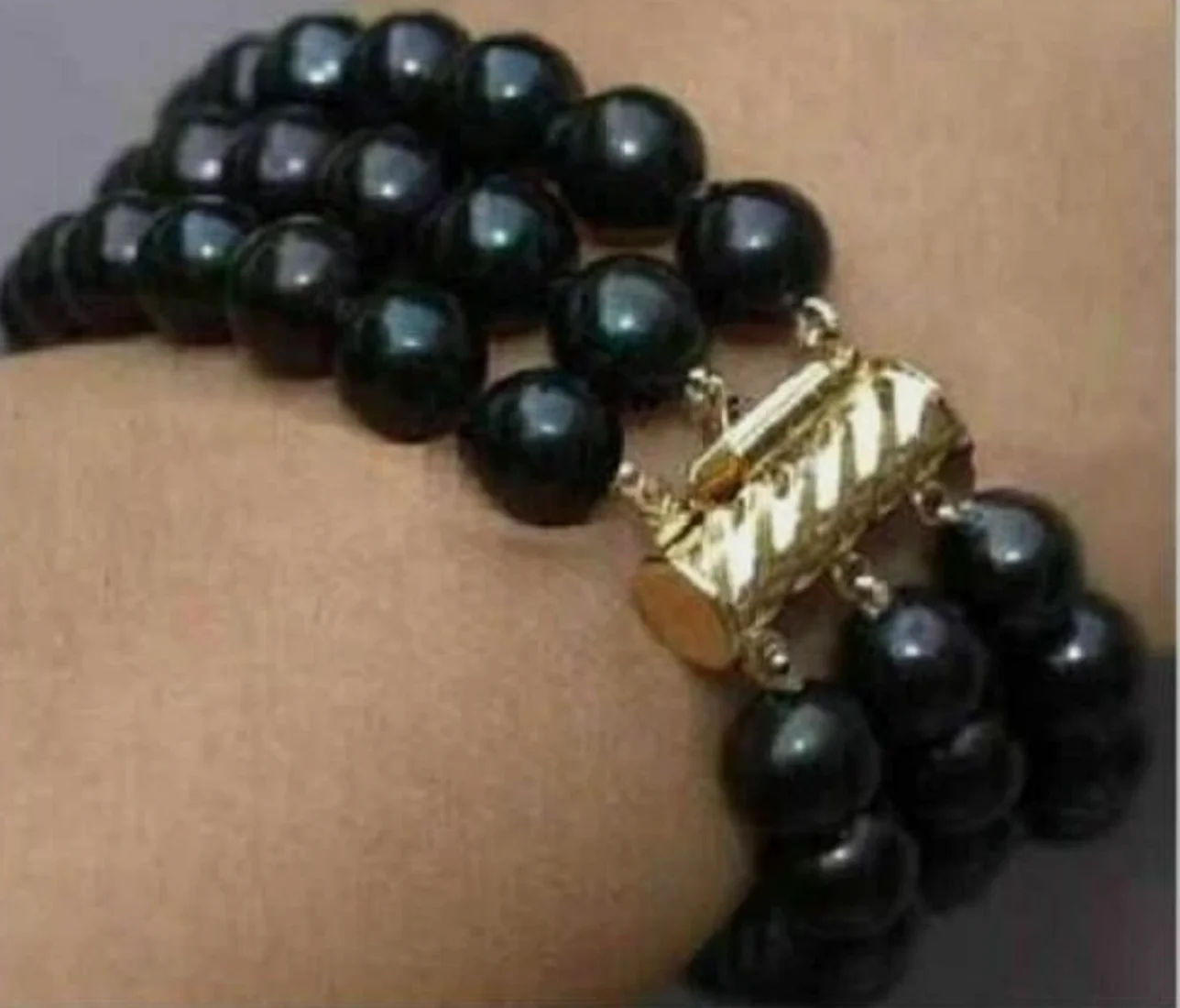 

3-рядный БРАСЛЕТ С ЖЕМЧУГОМ ЮЖНОГО МОРЯ AAAA 8-9 ММ НАТУРАЛЬНОГО КРУГЛОГО ЧЕРНОГО ЮЖНОГО МОРЯ 14 КАРАТ ЖЕЛТОГО ЗОЛОТА