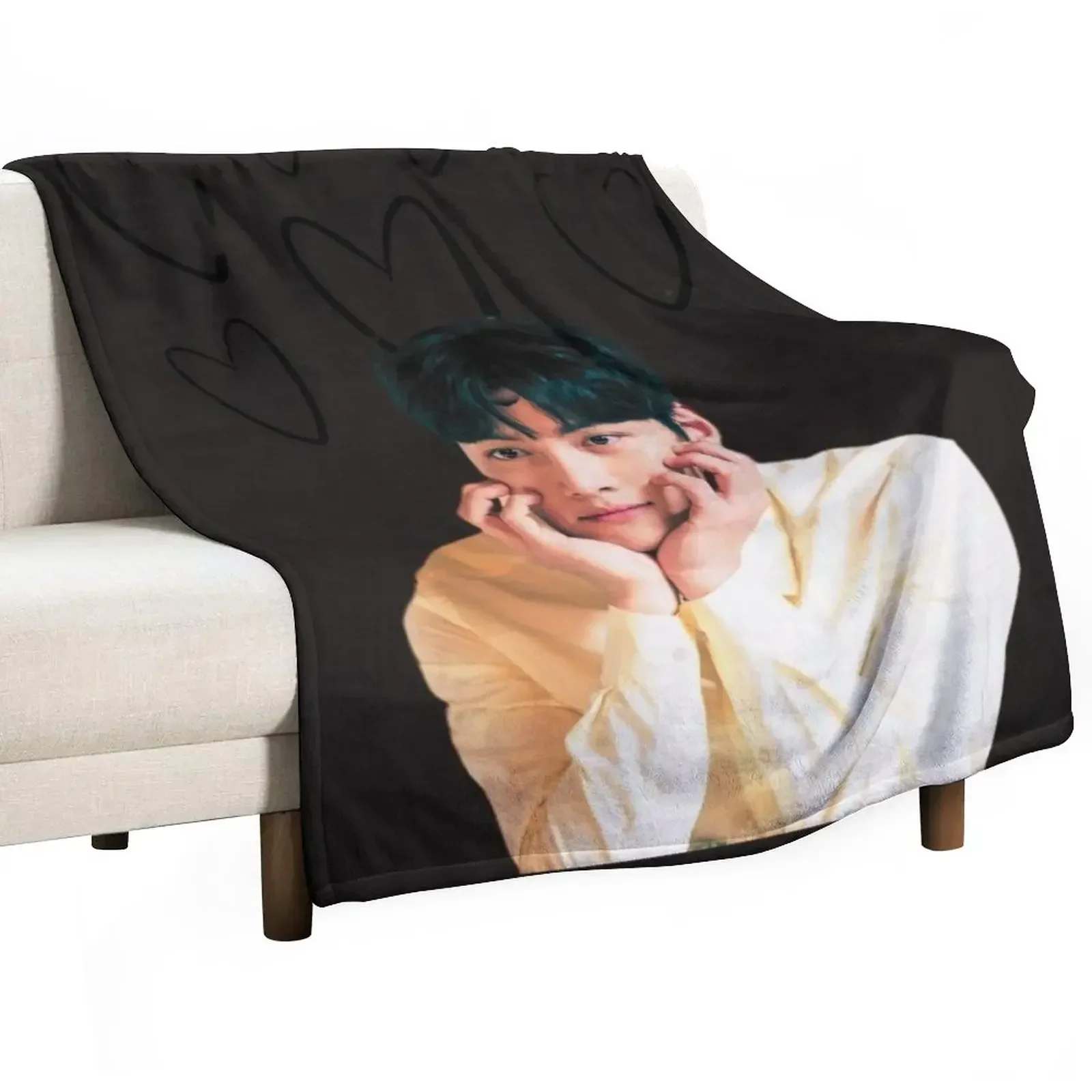 Ji chang wook Throw Blanket Giant Sofa Large Blankets